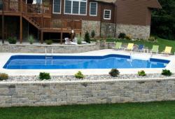 Inspiration Gallery - Pool Retaining Wall - Image: 194